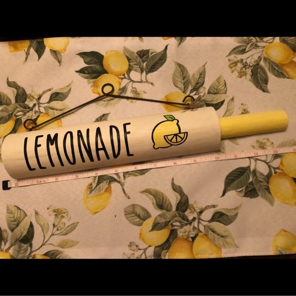 Farmhouse Handmade Lemonade Rolling Pin Decor Lemons 🍋 - Picture 3 of 4